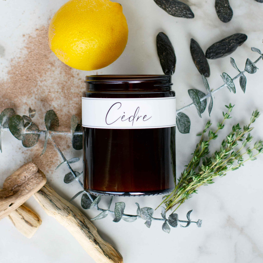 If we had to pick one word to describe our candle Cèdre (translates to Cedar), carefully presented in our apothecary amber jar with a lid, we would probably say "ZEN". This fragrance will appease your mind and awaken your senses!!
